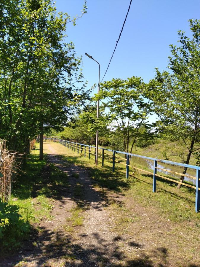 Апарт-Отель "У Речки" Kuchkisabano Exterior photo